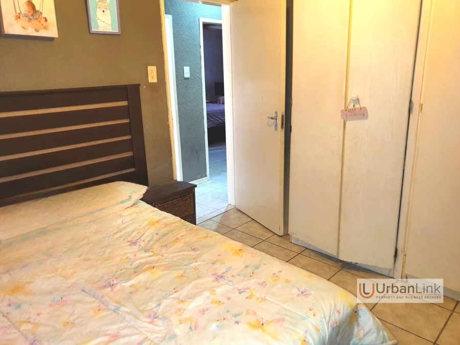 3 Bedroom Property for Sale in Safari Gardens North West